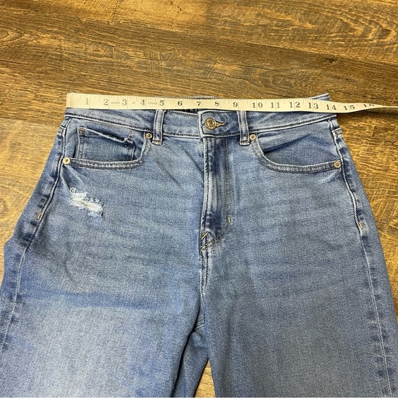 American Eagle Mom Jeans Womens 6 LONG High Rise Stretch Blue Denim Distressed - Picture 2 of 10